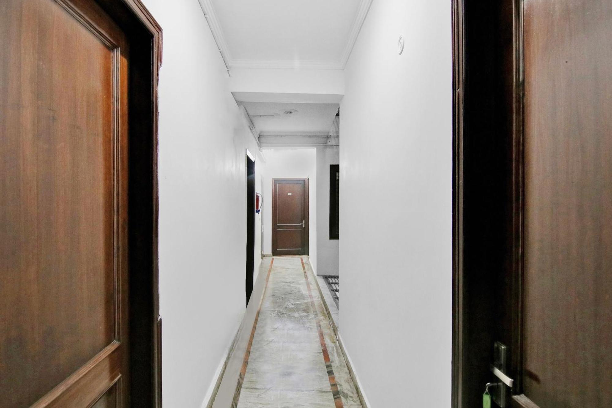 Hotel O Orlov Νόιντα Εξωτερικό φωτογραφία