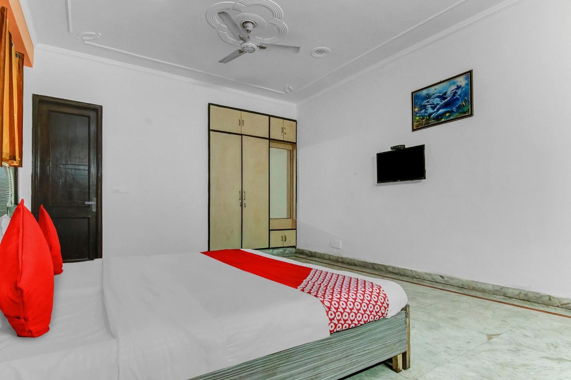 Hotel O Orlov Νόιντα Εξωτερικό φωτογραφία