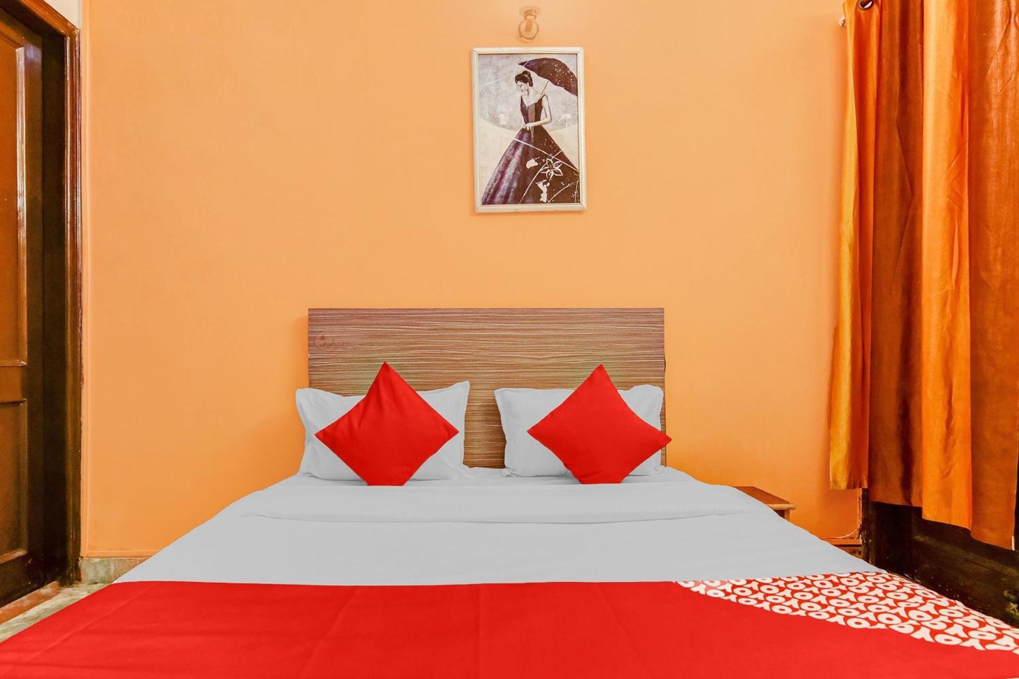 Hotel O Orlov Νόιντα Εξωτερικό φωτογραφία