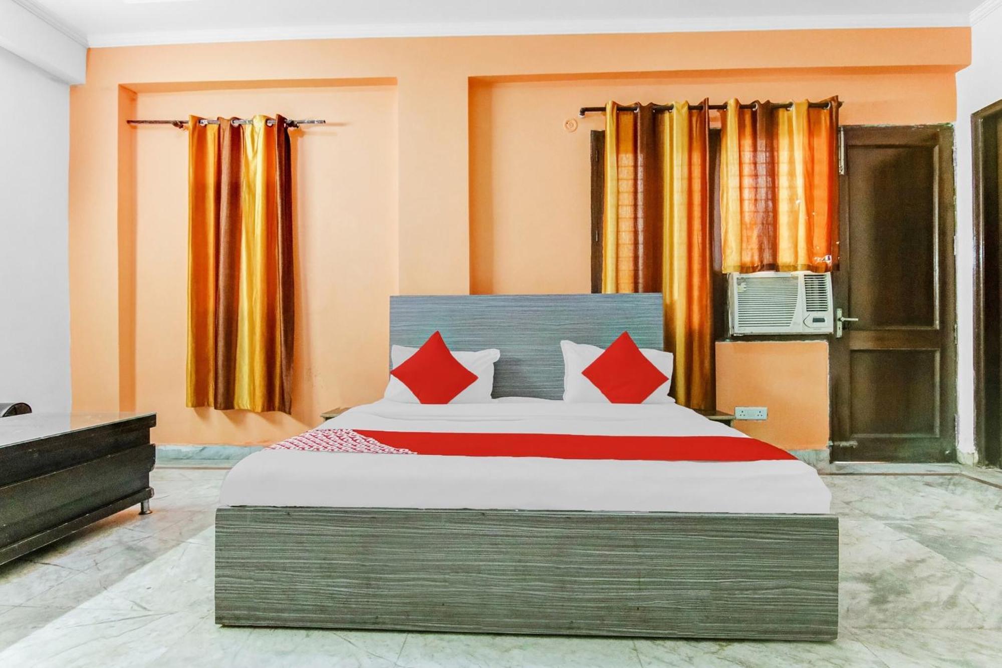 Hotel O Orlov Νόιντα Εξωτερικό φωτογραφία